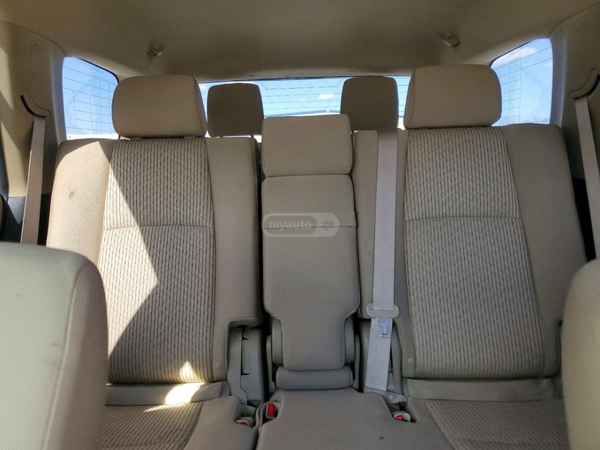 Toyota 4 Runner - фото 10