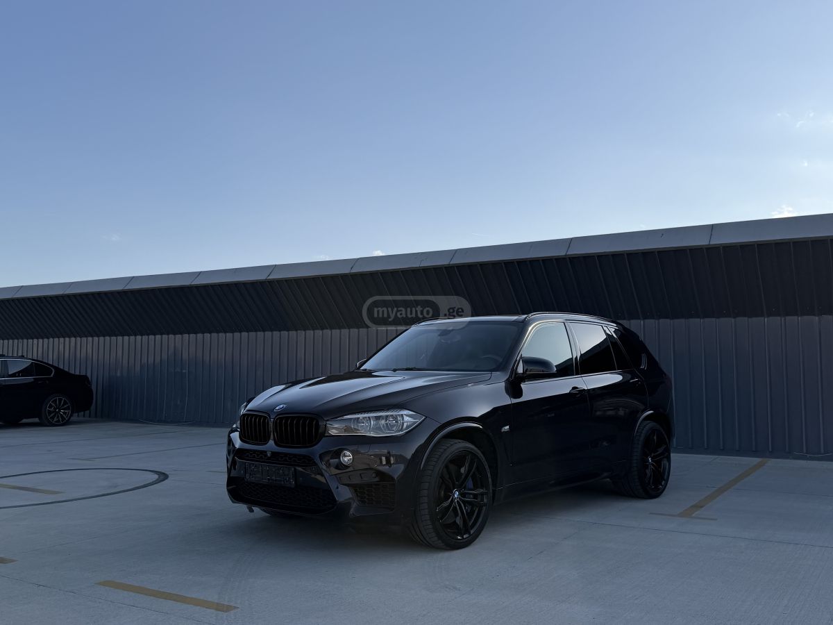 BMW X5 M - фото 1