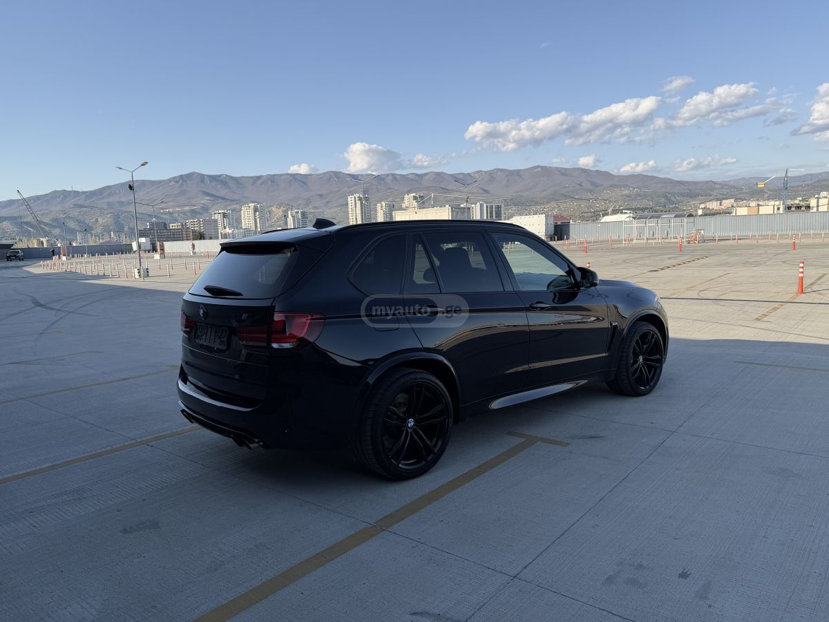 BMW X5 M - фото 3
