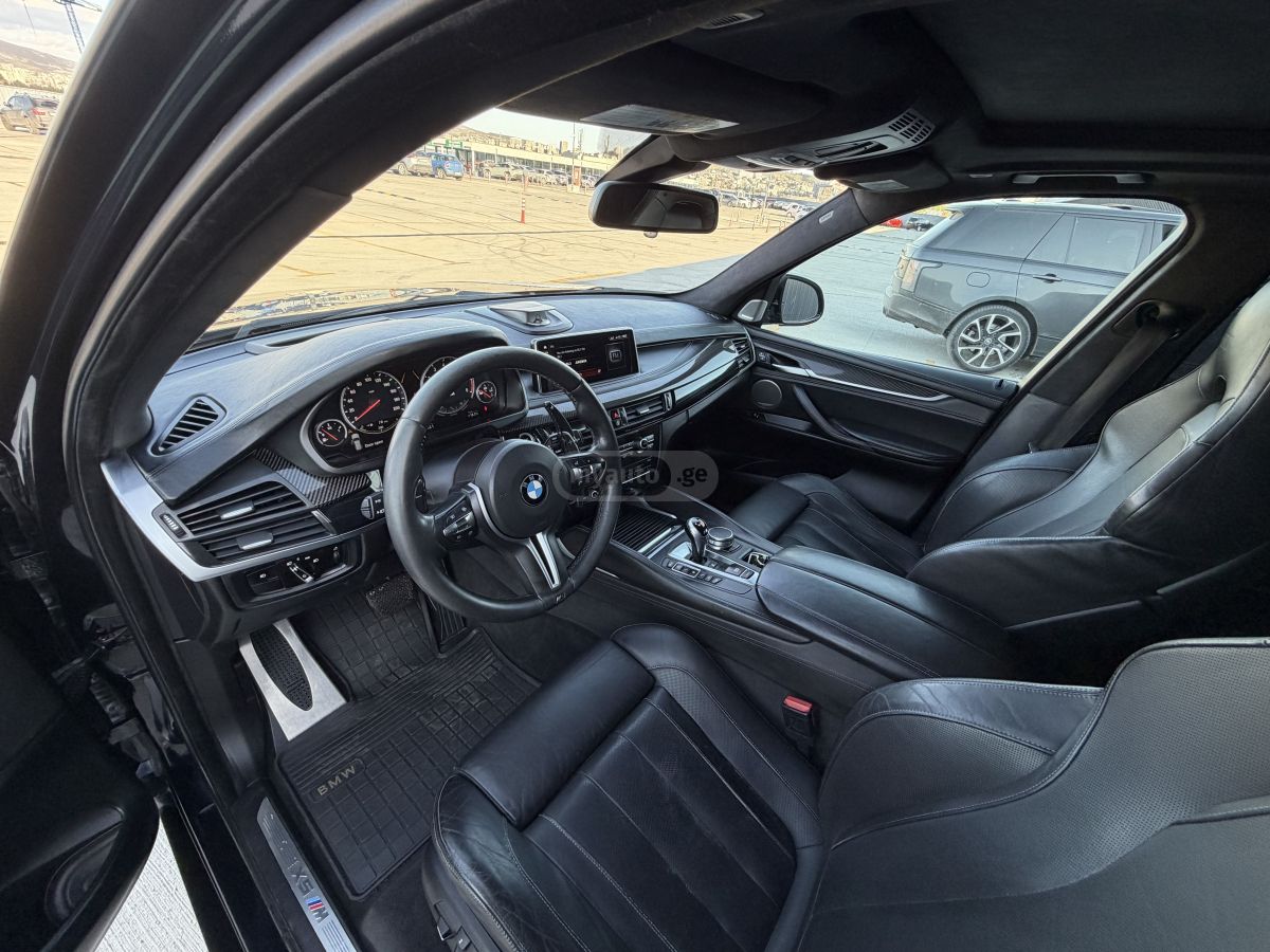 BMW X5 M - фото 6