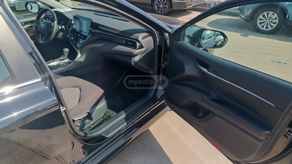 Toyota Camry - фото 14