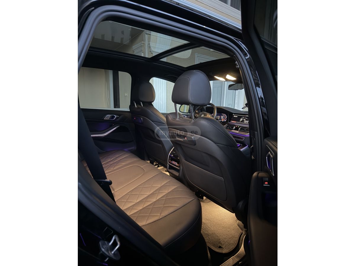 BMW X5 - фото 6