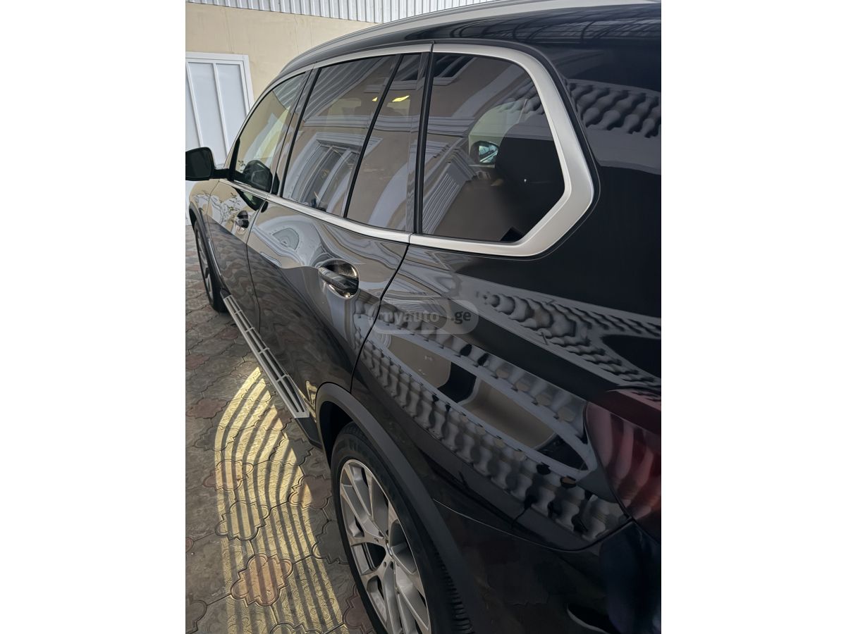 BMW X5 - фото 9