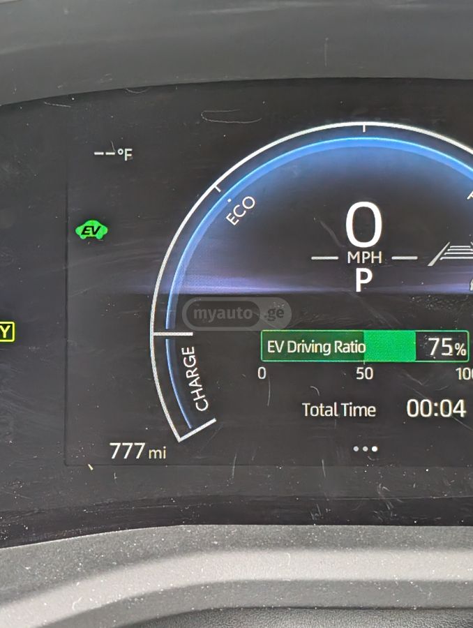 Toyota Camry - фото 5