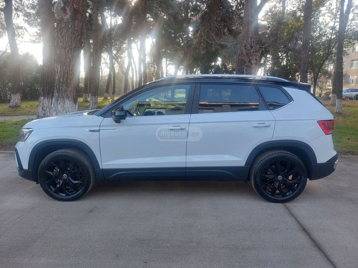 Volkswagen Taos - фото 5