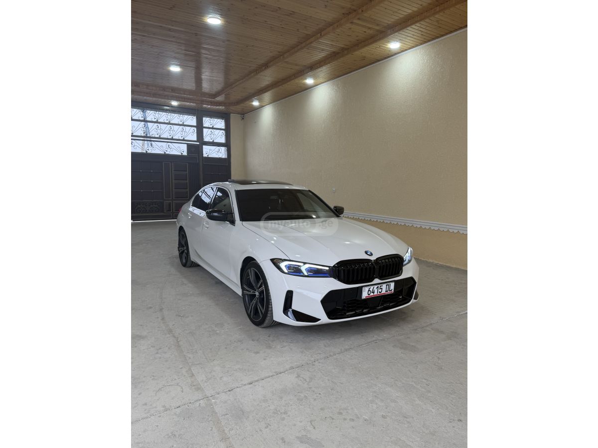 BMW 330 - фото 1