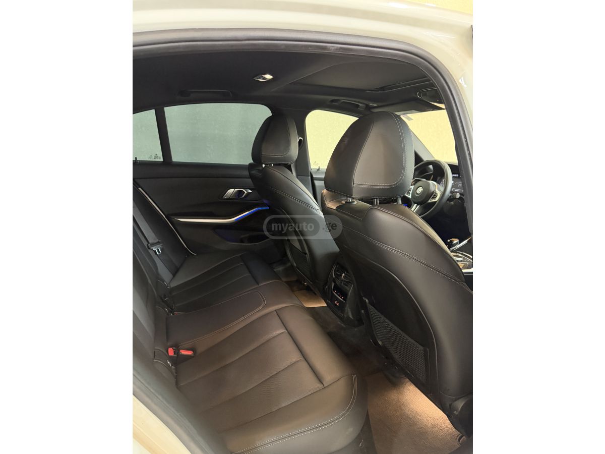 BMW 330 - фото 11