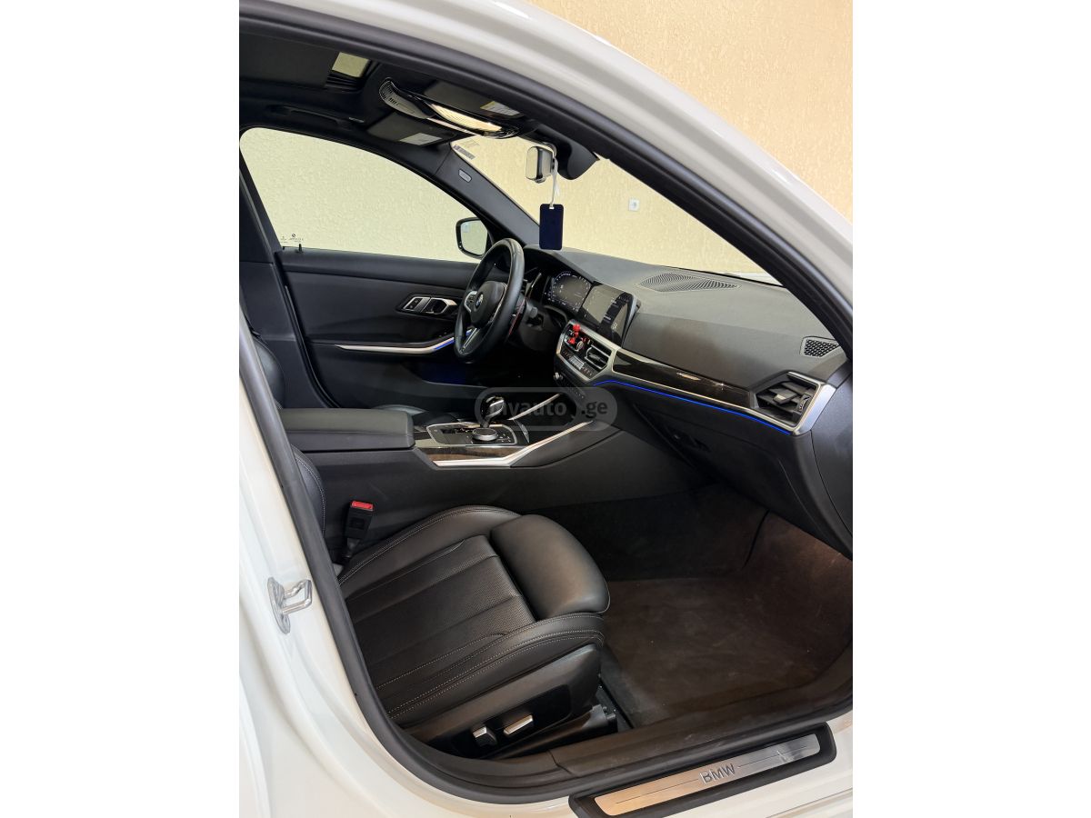 BMW 330 - фото 6