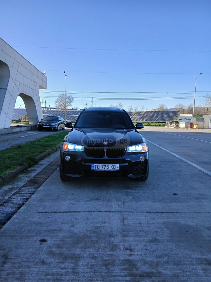 BMW X3 - фото 1