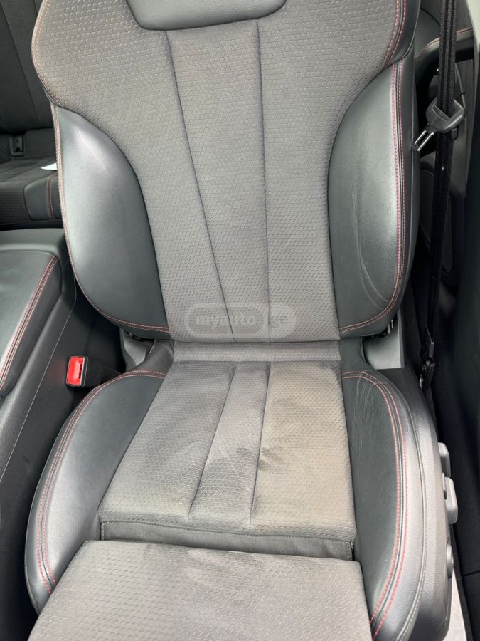 Audi A4 - фото 15