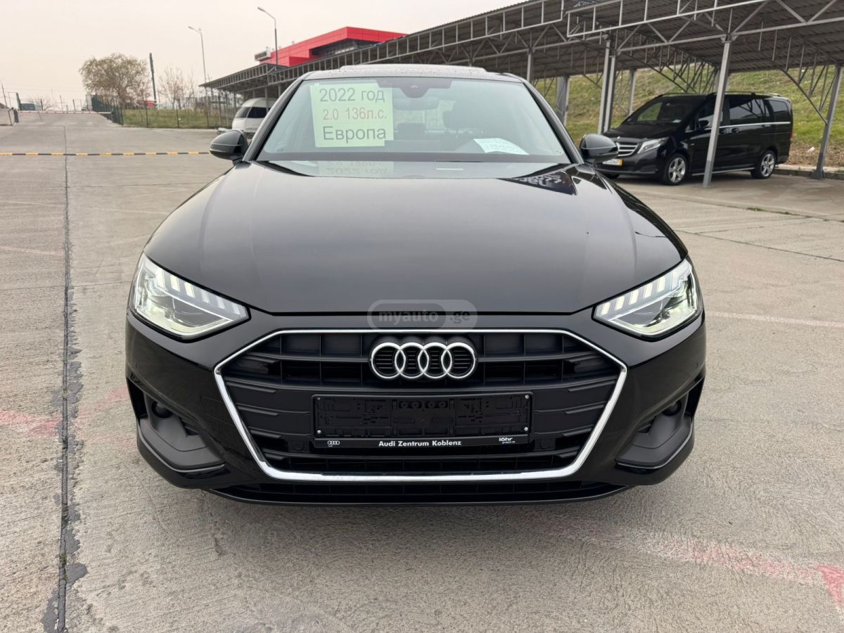 Audi A4 - фото 2