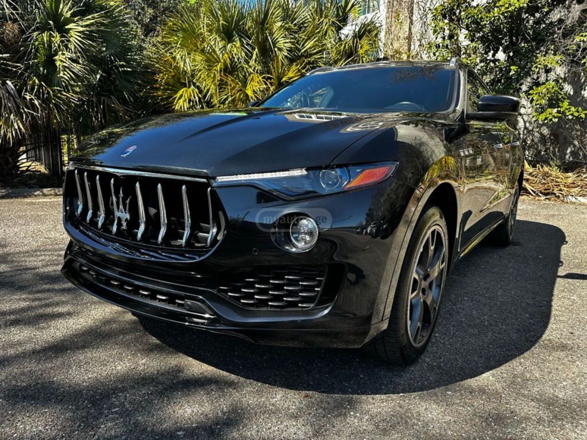 Maserati Levante 2021 — миниатюра 2
