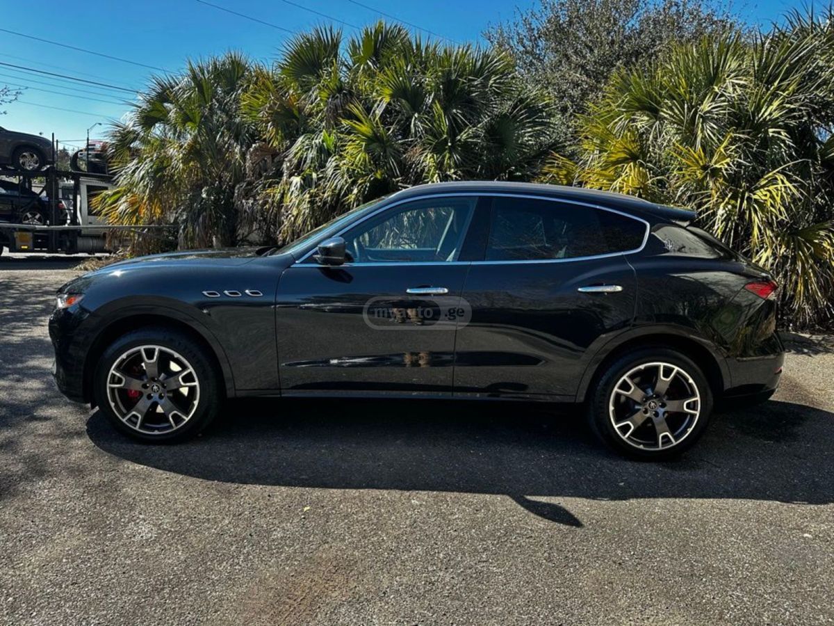 Maserati Levante 2021 — миниатюра 5