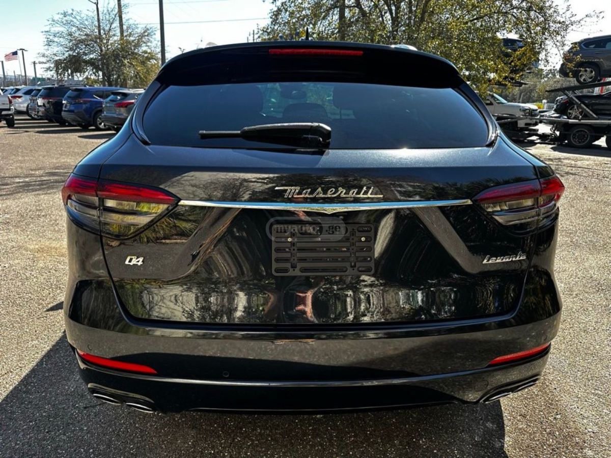 Maserati Levante 2021 — миниатюра 7