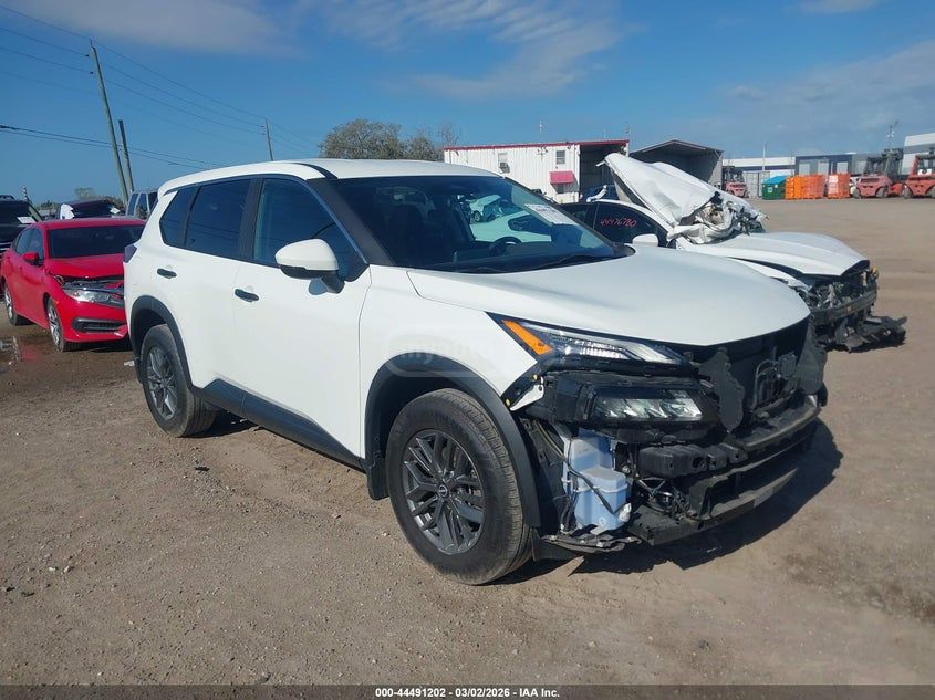 Nissan Rogue 2023 — миниатюра 1