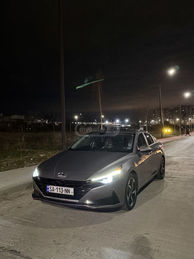 Hyundai Elantra - фото 4