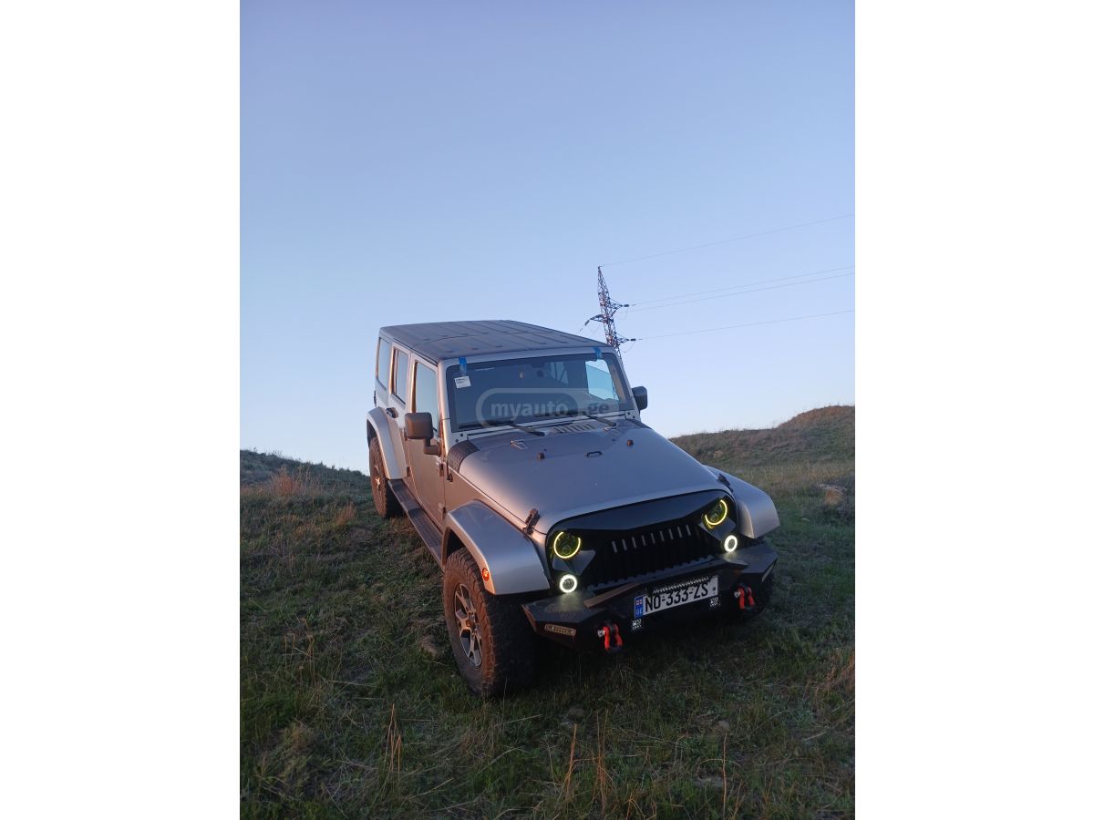 Jeep Wrangler - фото 2