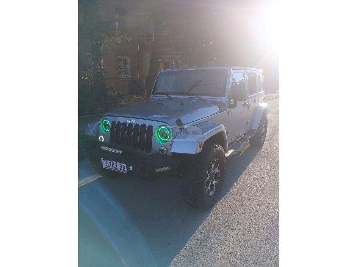 Jeep Wrangler - фото 9