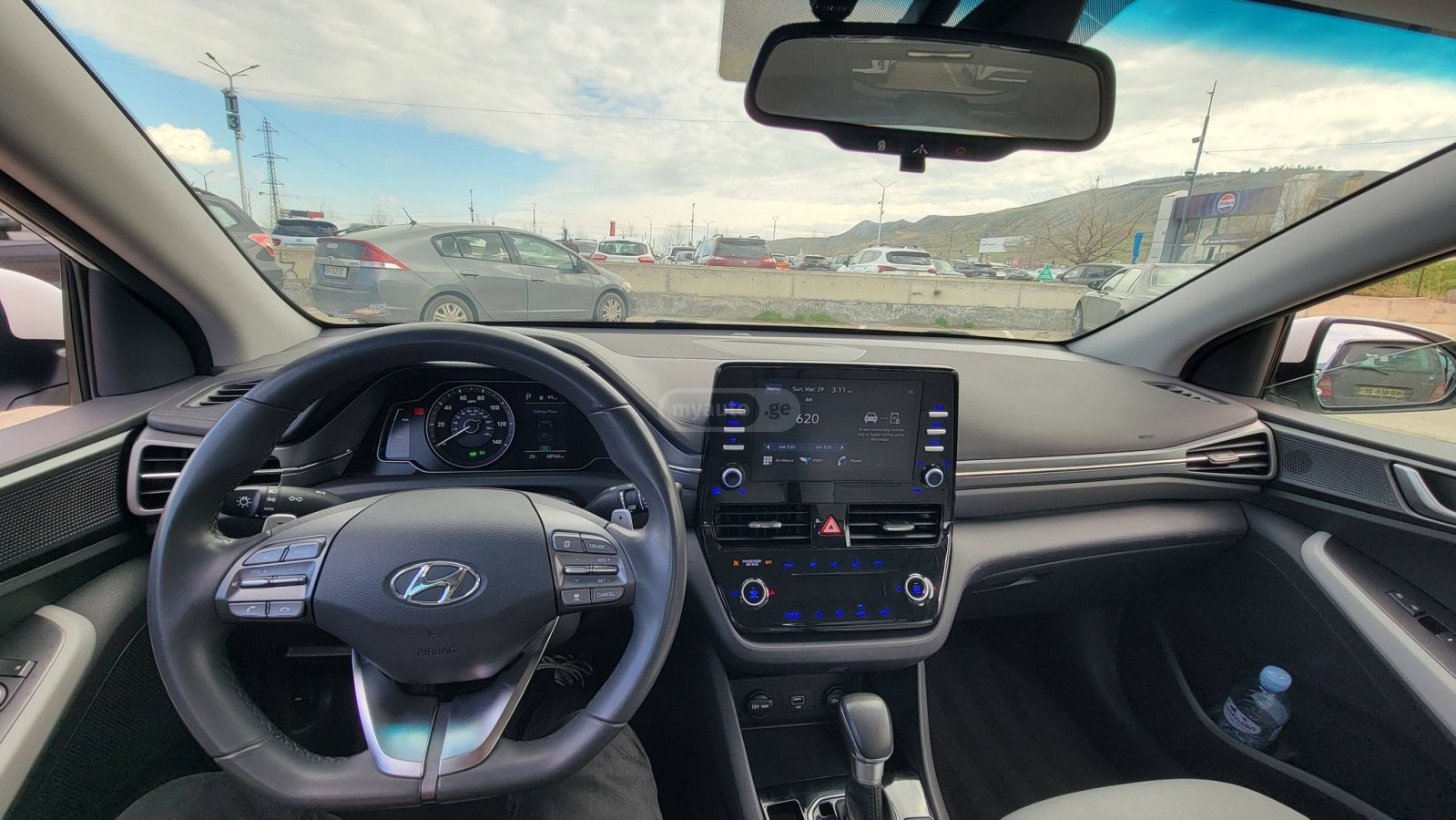 Hyundai Ioniq - фото 13