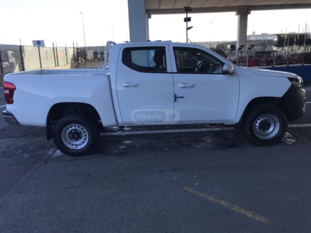 Fiat 500 2024 — миниатюра 4