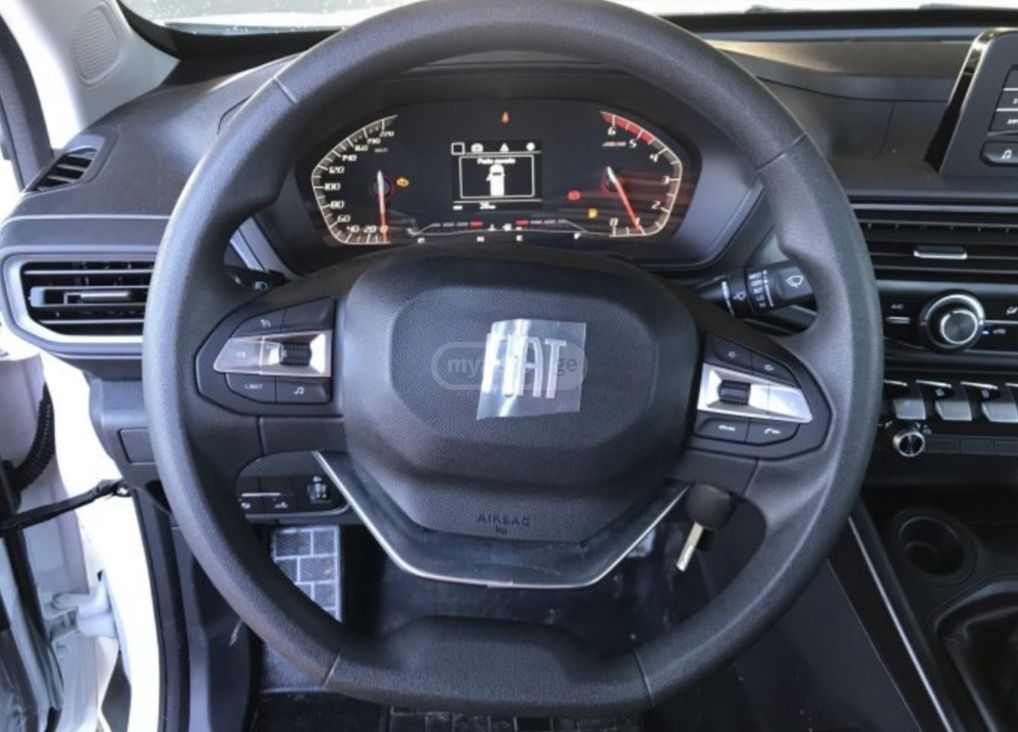 Fiat 500 2024 — миниатюра 9