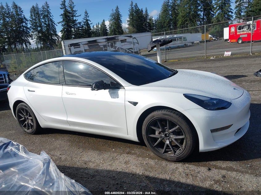 Tesla LONG RANGE DUAL MOTOR ALL-WHEE — миниатюра 10