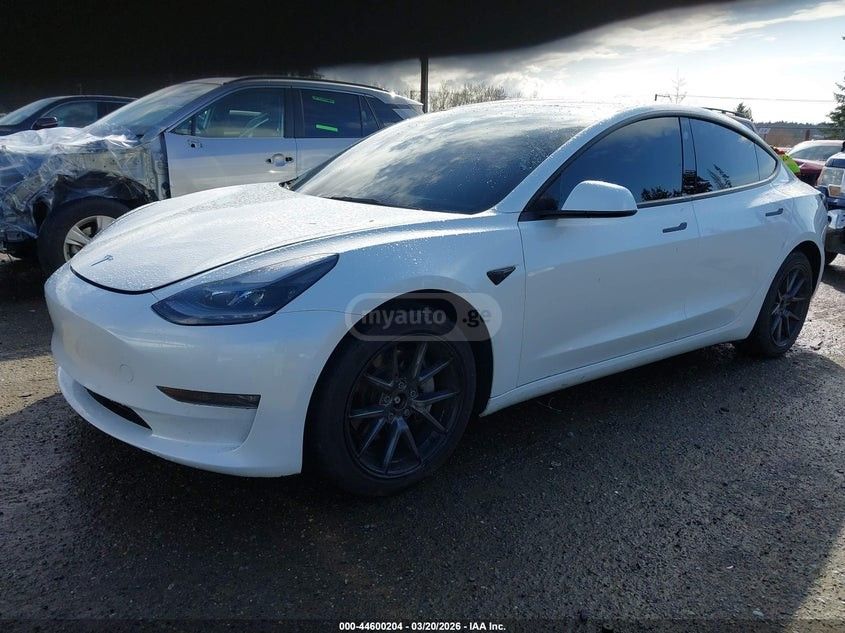 Tesla LONG RANGE DUAL MOTOR ALL-WHEE — миниатюра 13