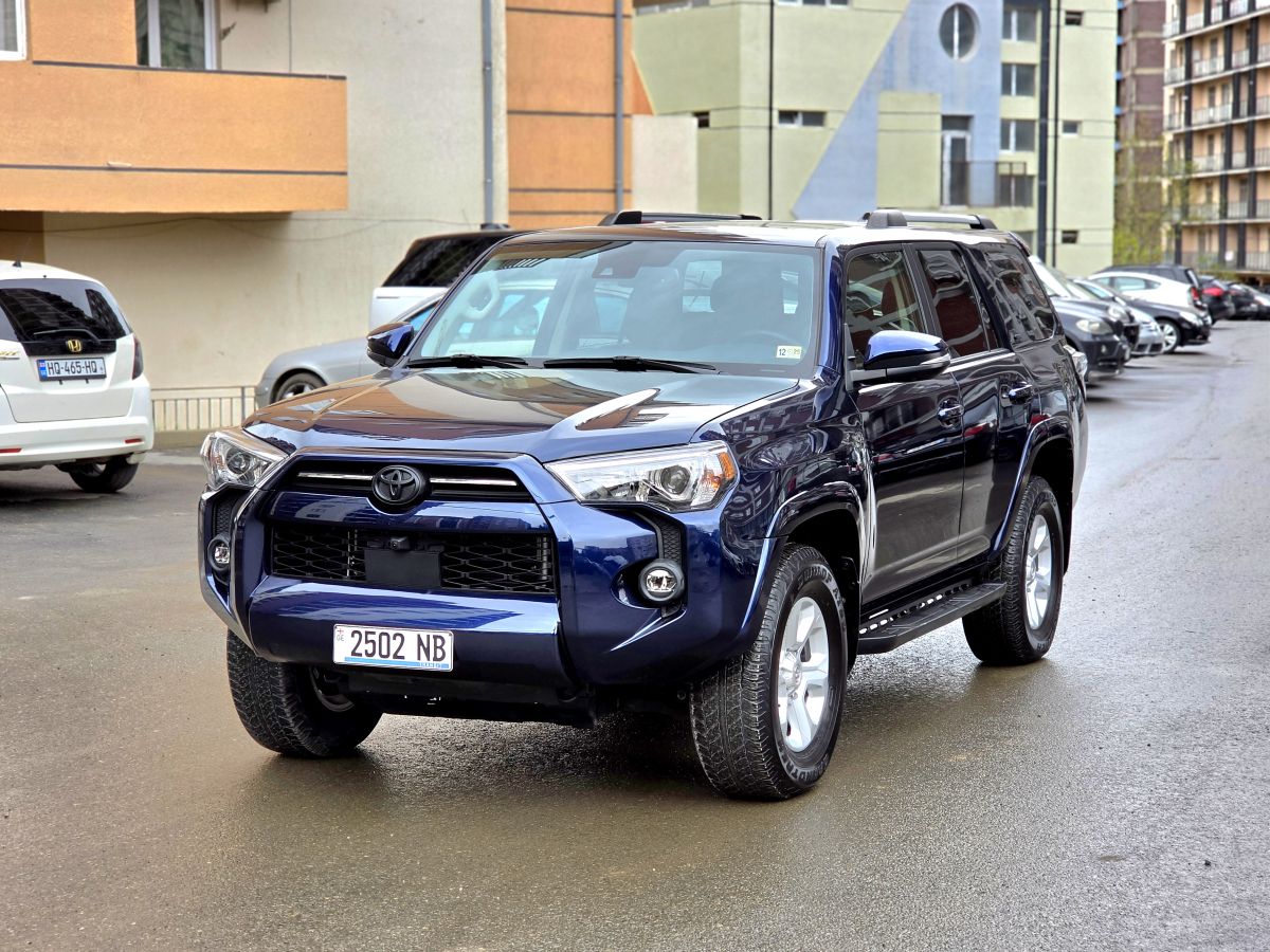 Toyota 4 Runner - фото 1