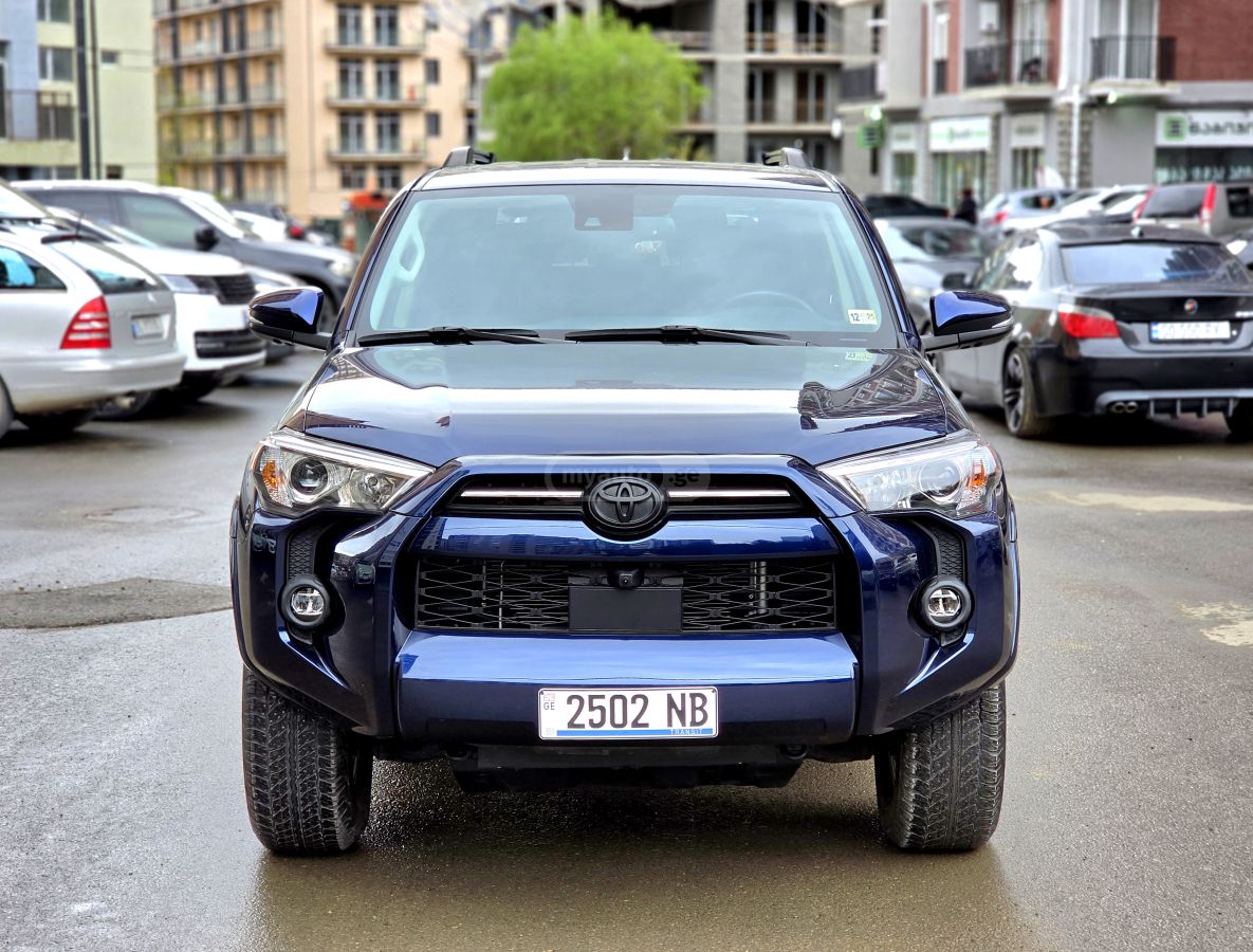 Toyota 4 Runner - фото 2