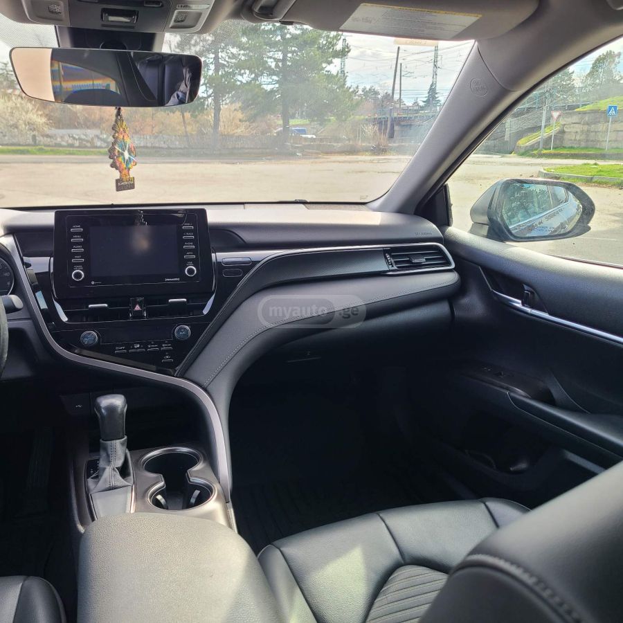 Toyota Camry - фото 13