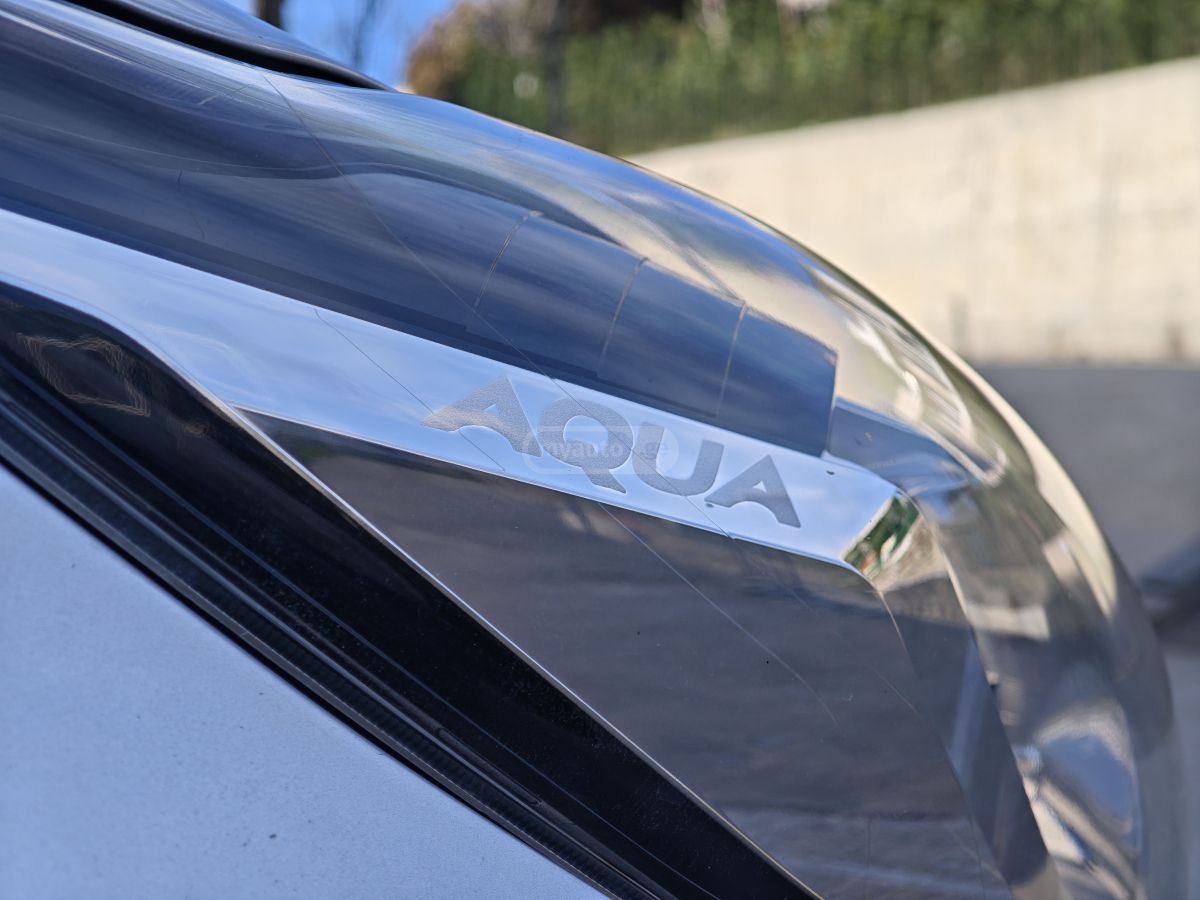 Toyota Aqua - фото 12