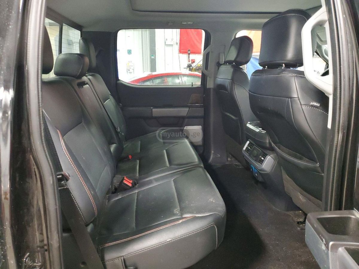 Ford F150 - фото 10