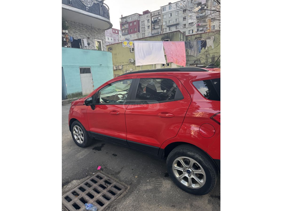 Ford EcoSport - фото 1