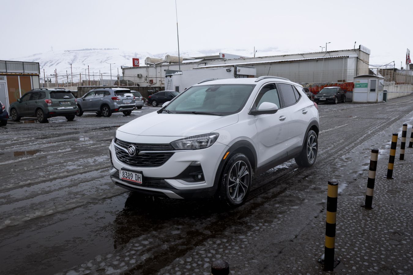 Buick Encore - фото 1