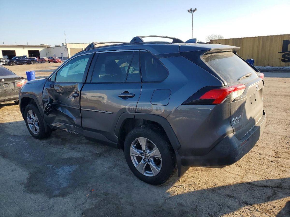 Toyota XLE — миниатюра 6