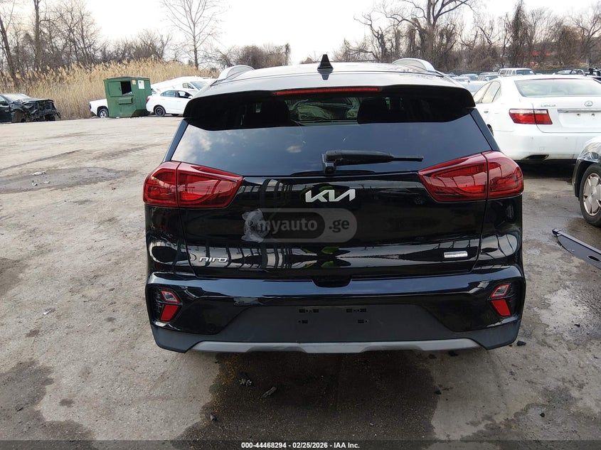 Kia Niro - фото 13