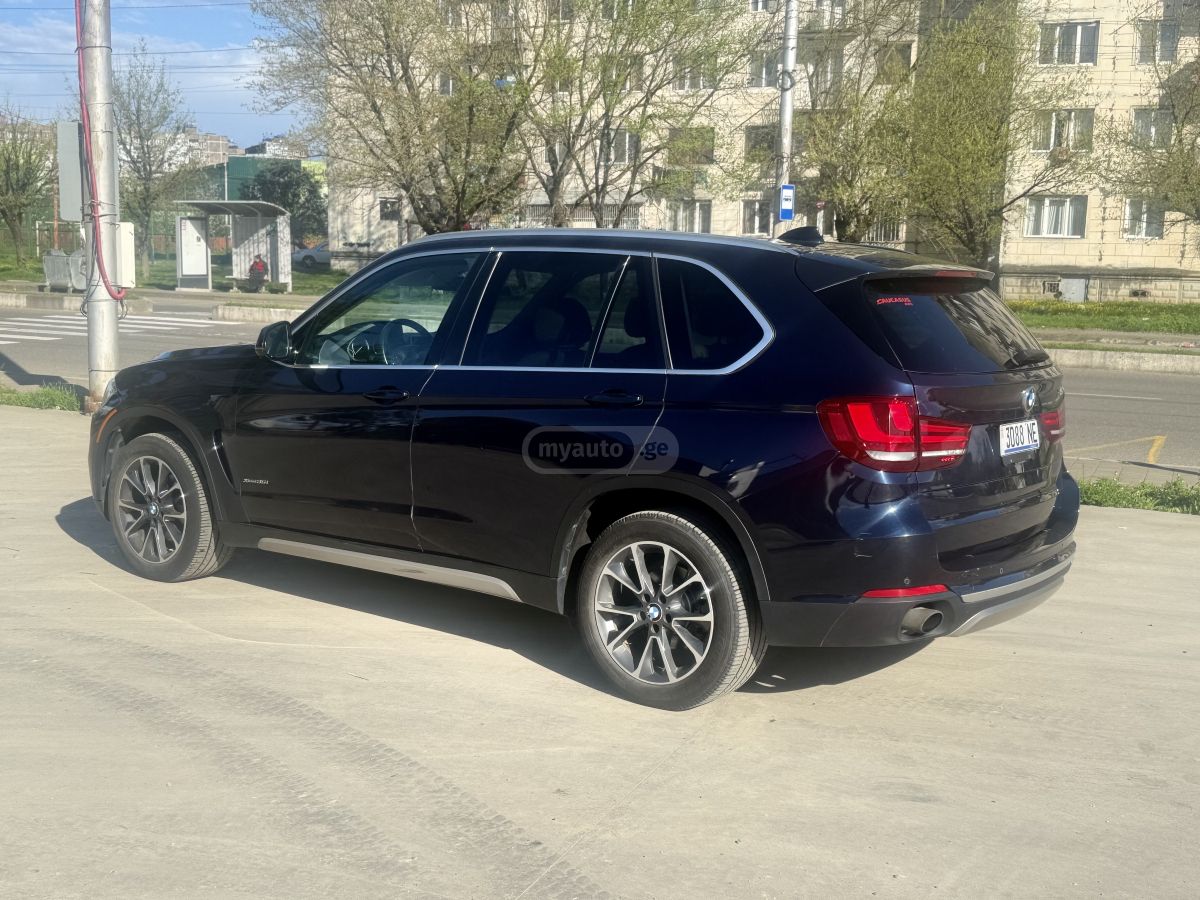 BMW X5 - фото 4