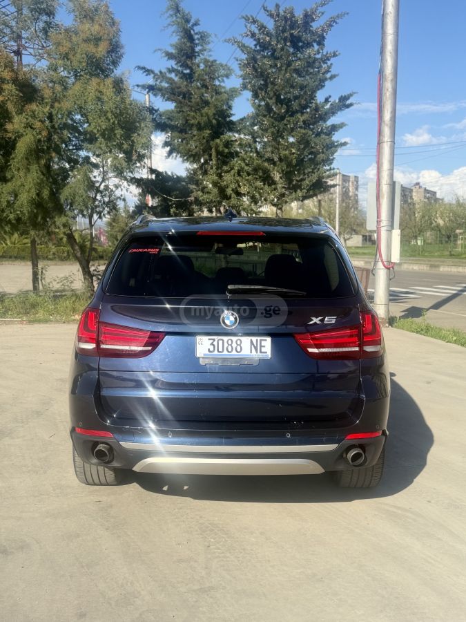 BMW X5 - фото 5