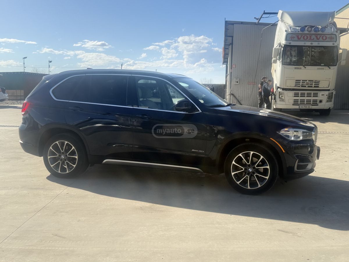 BMW X5 - фото 7