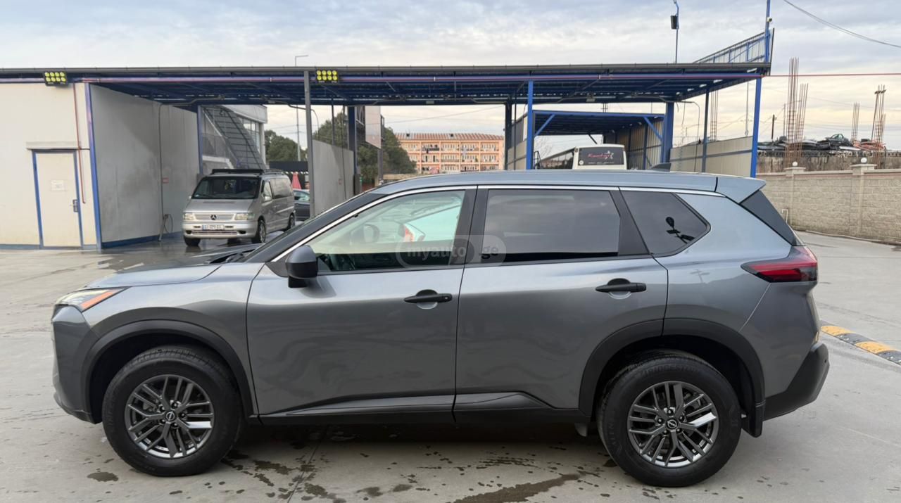 Nissan Rogue - фото 9