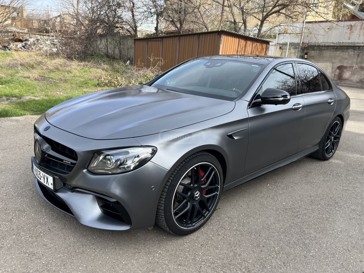 Mercedes-Benz S AMG E 63 4dr All-Wheel Drive — миниатюра 1