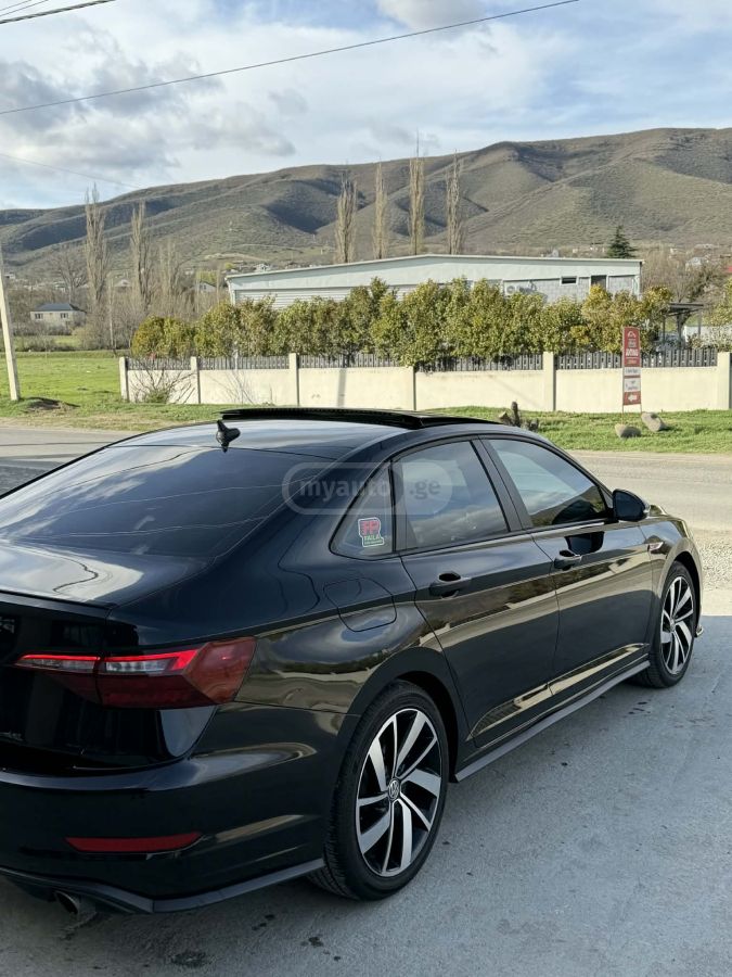 Volkswagen Jetta - фото 6