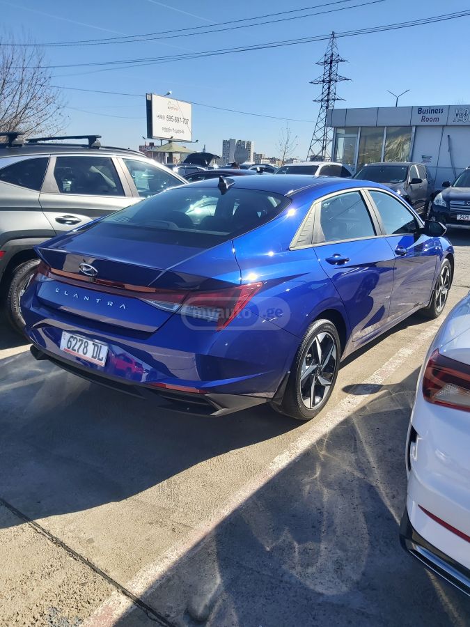 Hyundai Limited 4dr Sedan CVT — миниатюра 3