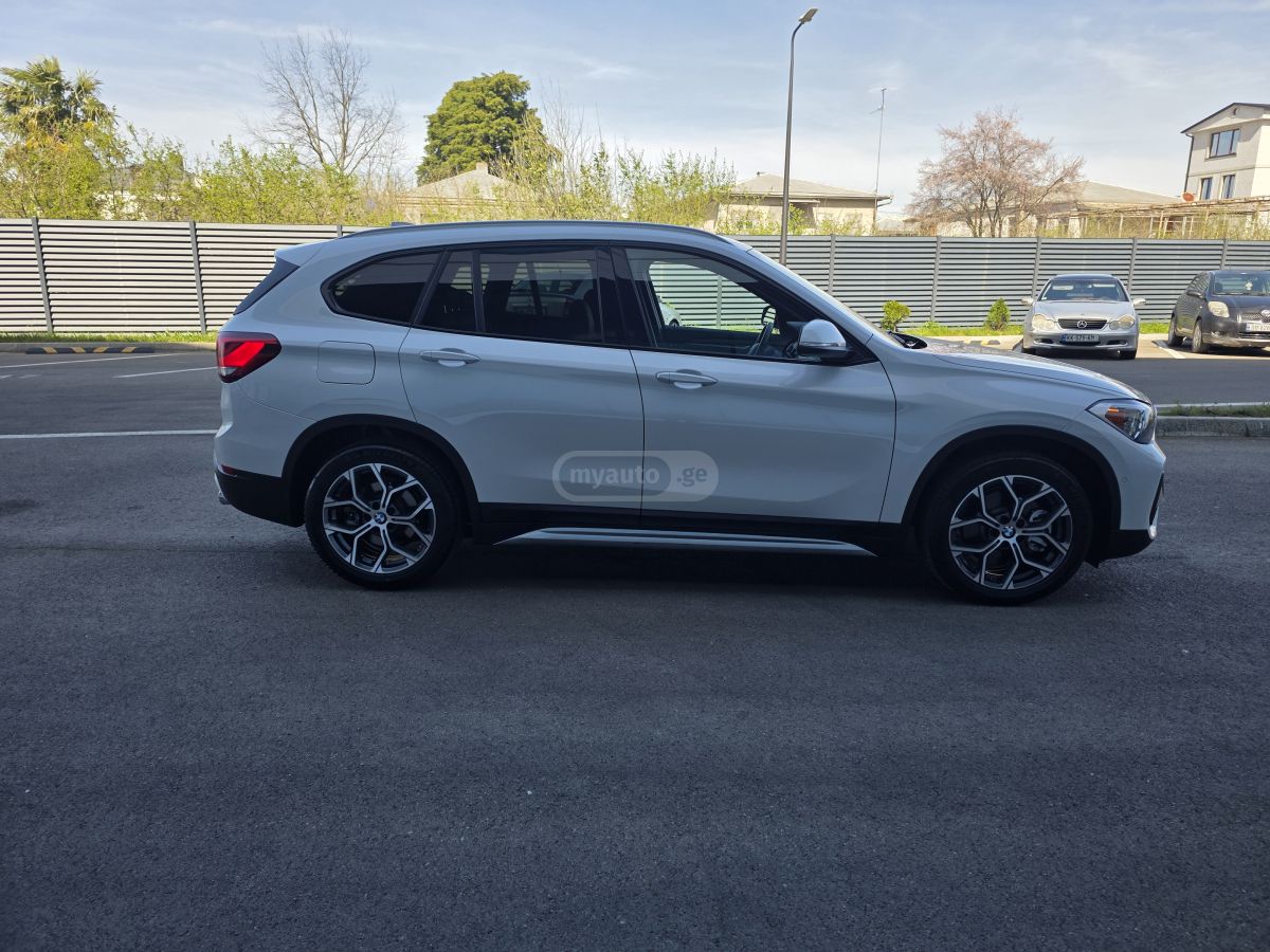 BMW xDrive28i 4dr All-Wheel Drive — миниатюра 4