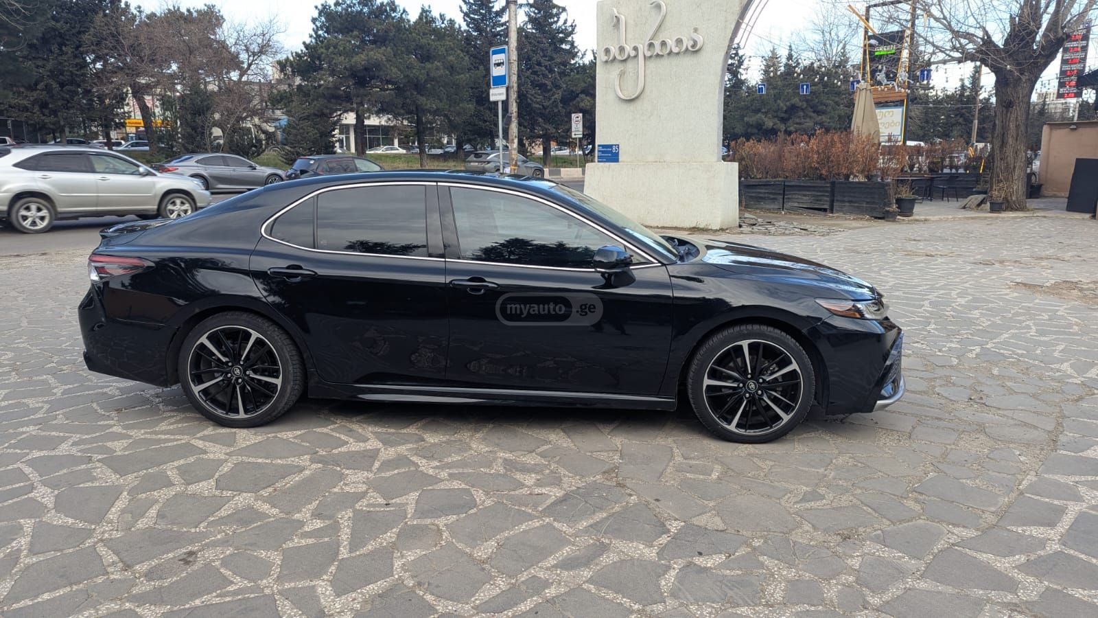 Toyota Camry - фото 7