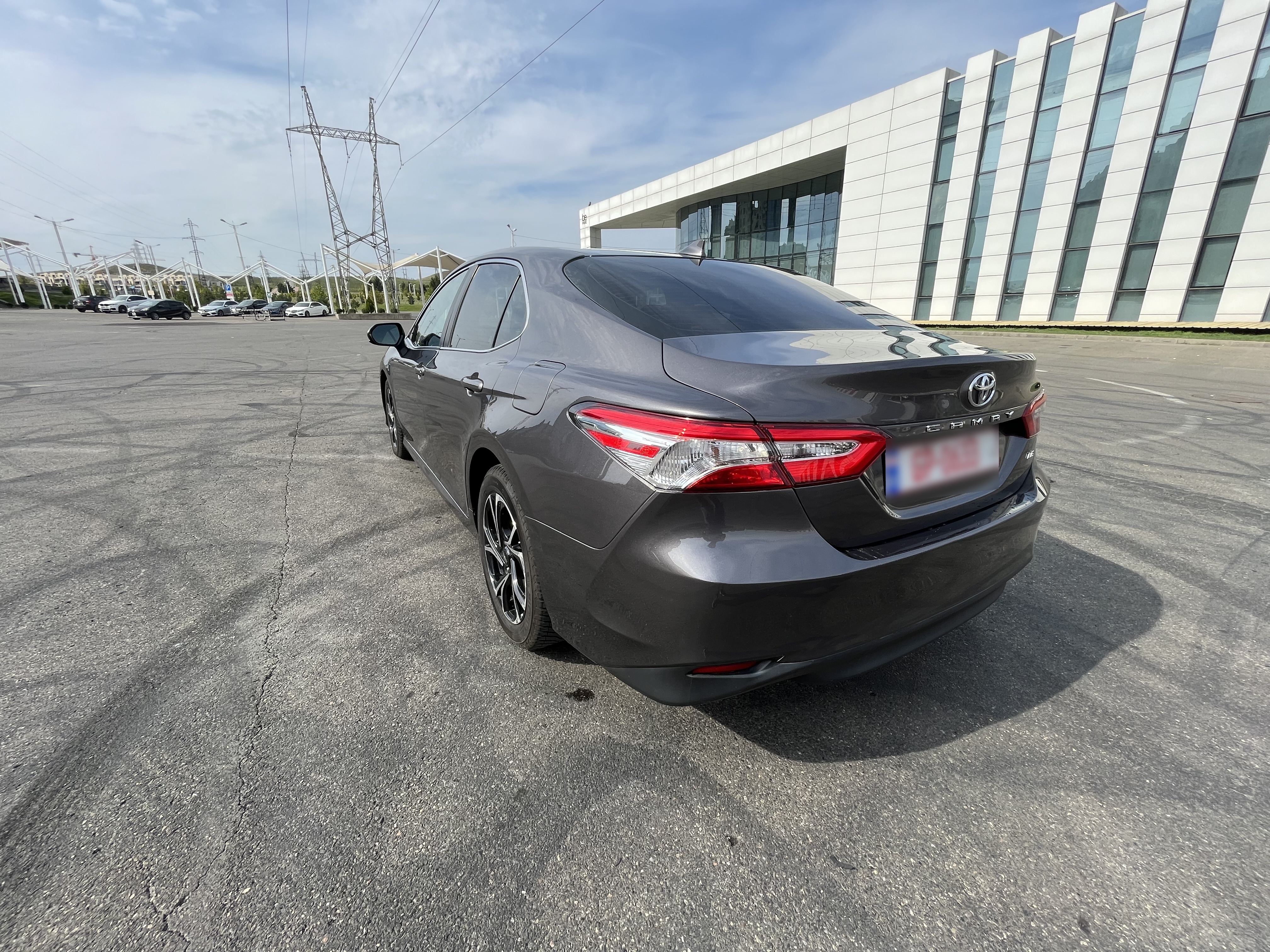 Toyota Camry - фото 4