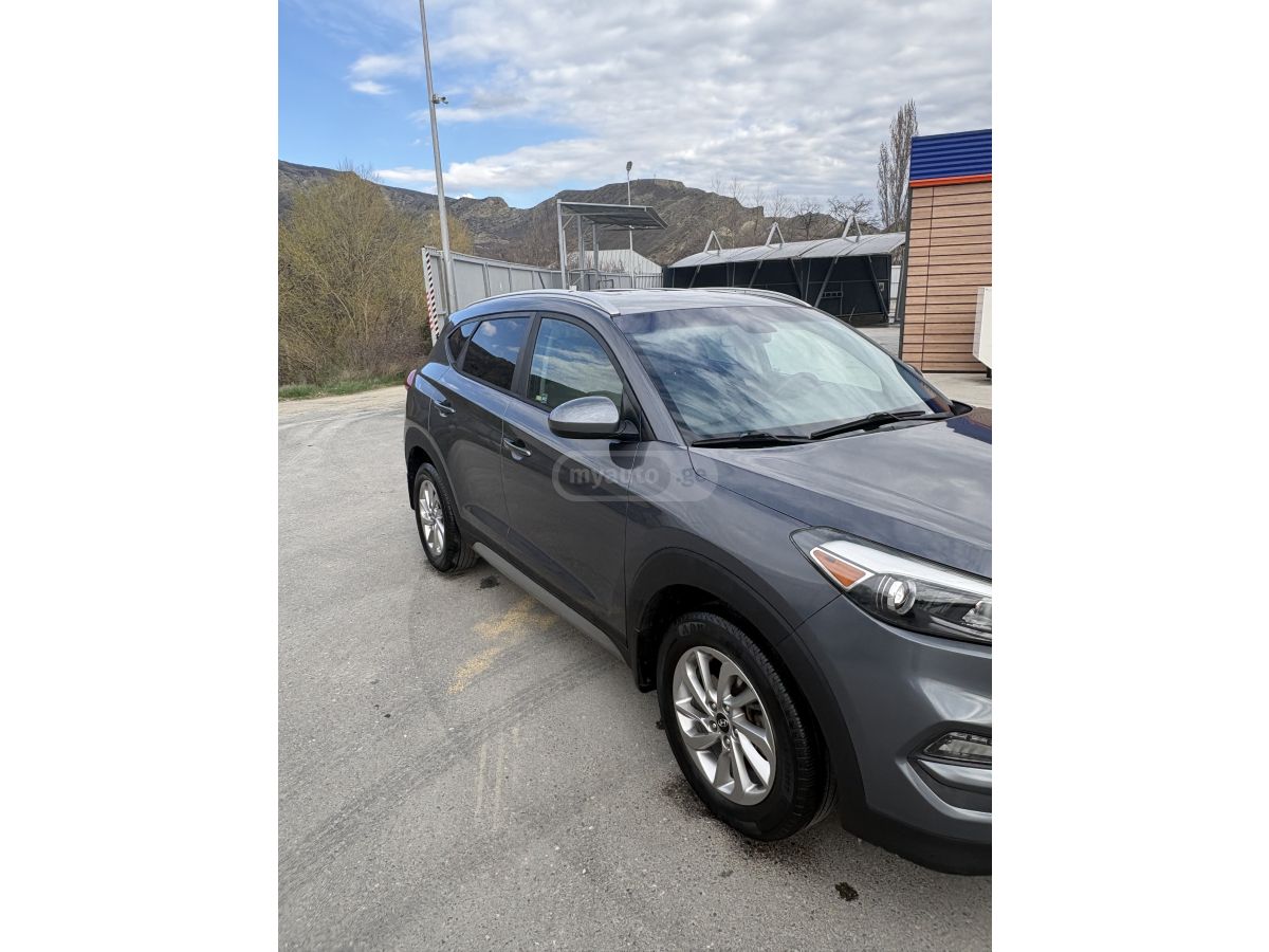 Hyundai Tucson - фото 2