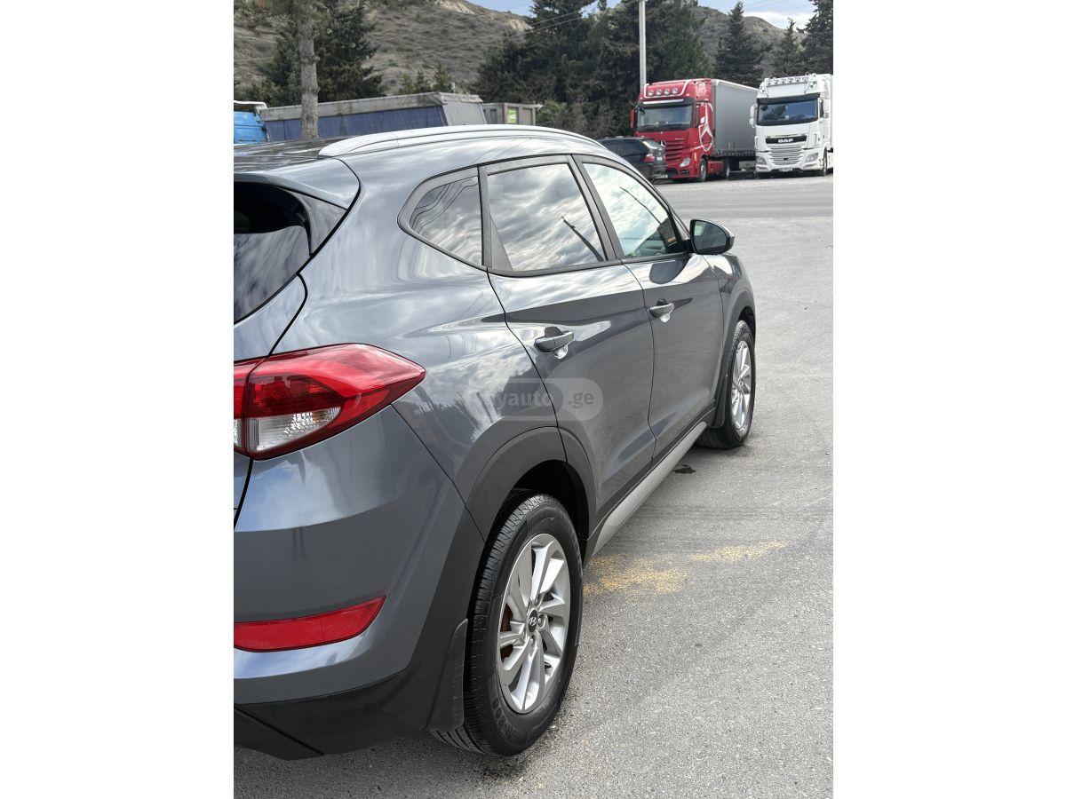 Hyundai Tucson - фото 4