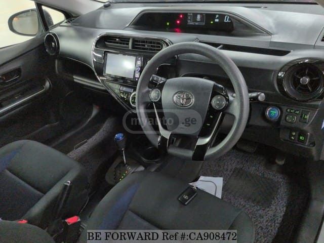 Toyota Aqua - фото 5