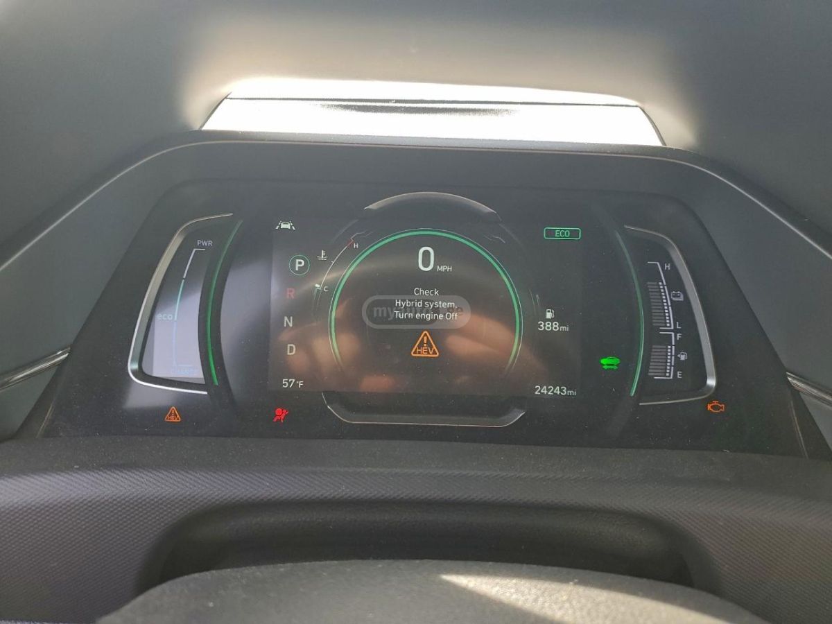 Hyundai IONIQ SEL — миниатюра 6